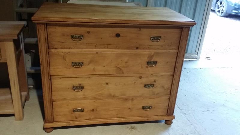 commode ancienne massif